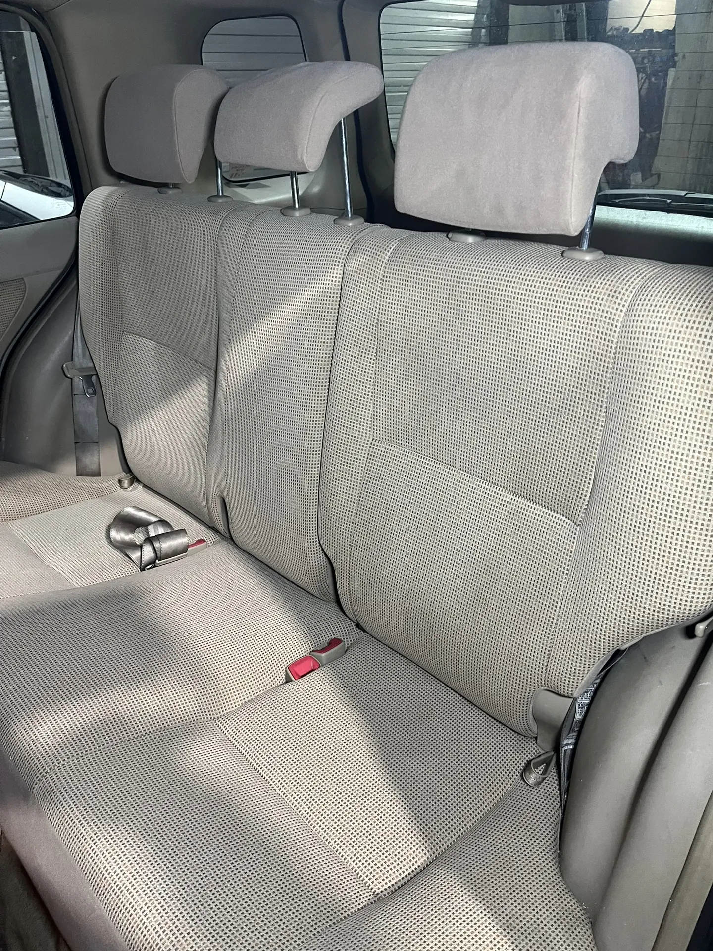 Задний диван после